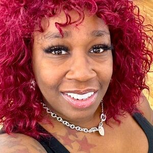 Meet your Posher, Terinique